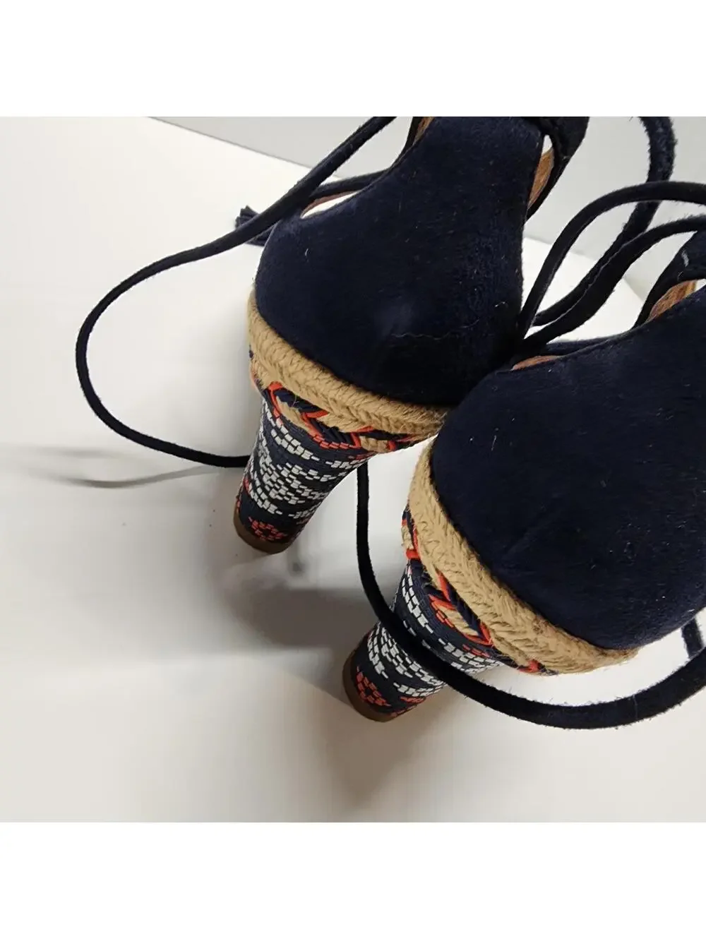 CAbi Isla Navy Suede Leather Wedge Espadrille Sandals Tassels Size 8 EUC
